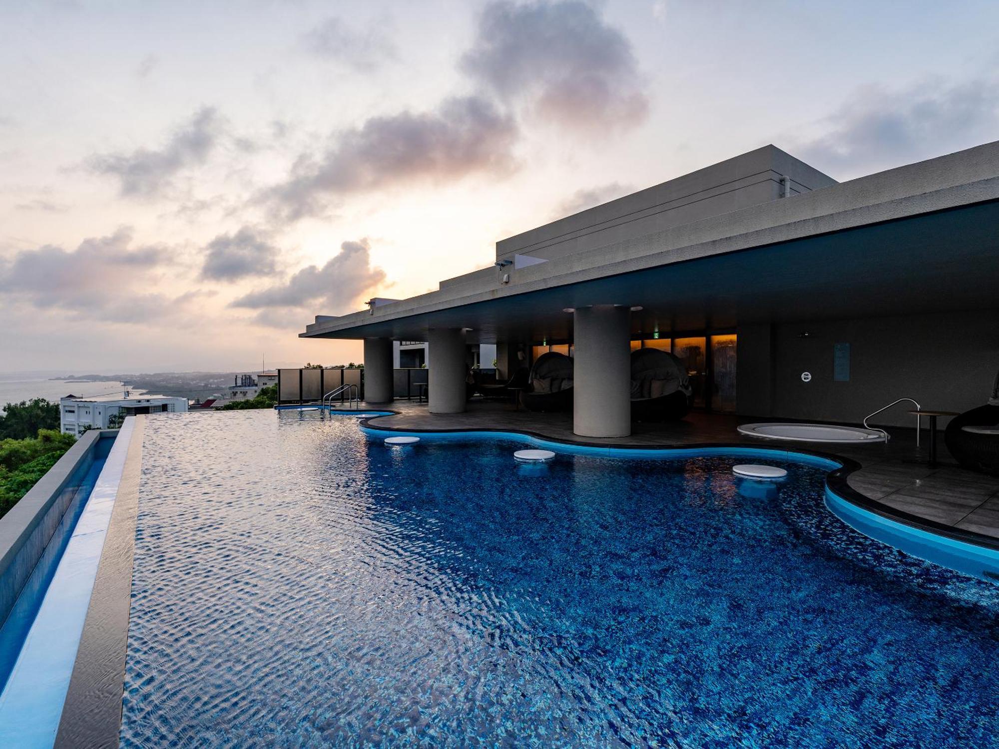 Glamday Style Okinawa Yomitan Hotel & Resort Zewnętrze zdjęcie